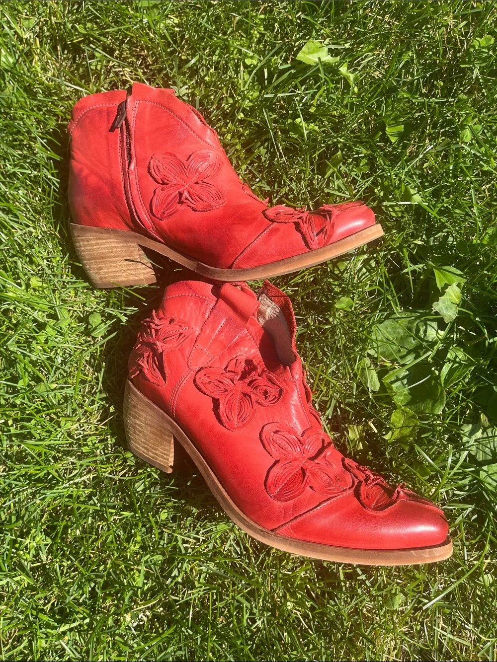 Dkode stylish red